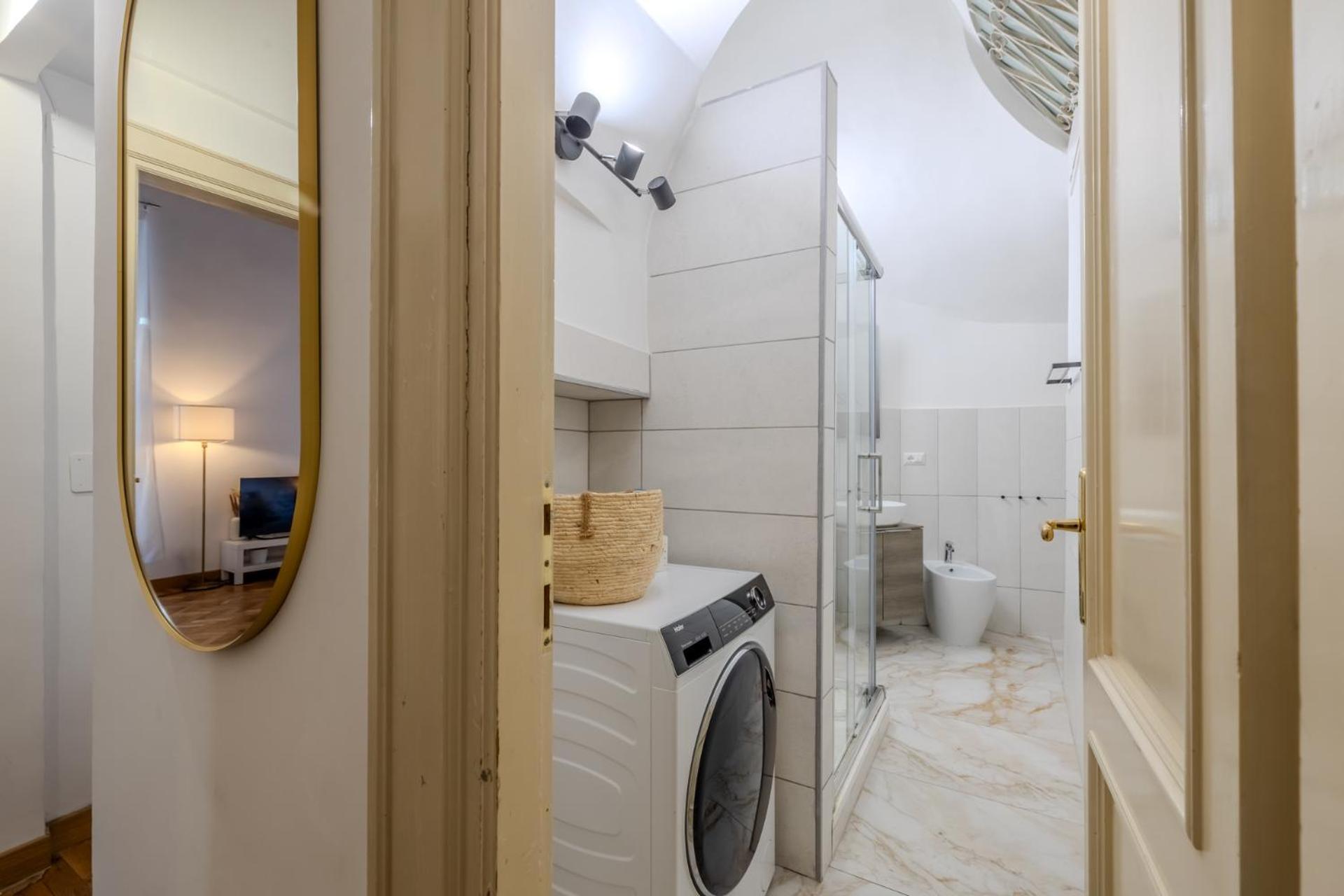Appartamento Storico In Zona Barberini Roma Exterior foto