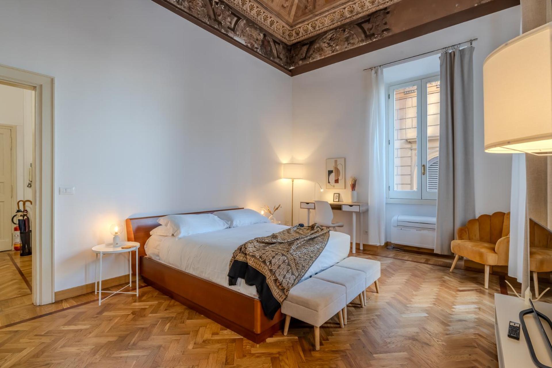 Appartamento Storico In Zona Barberini Roma Exterior foto