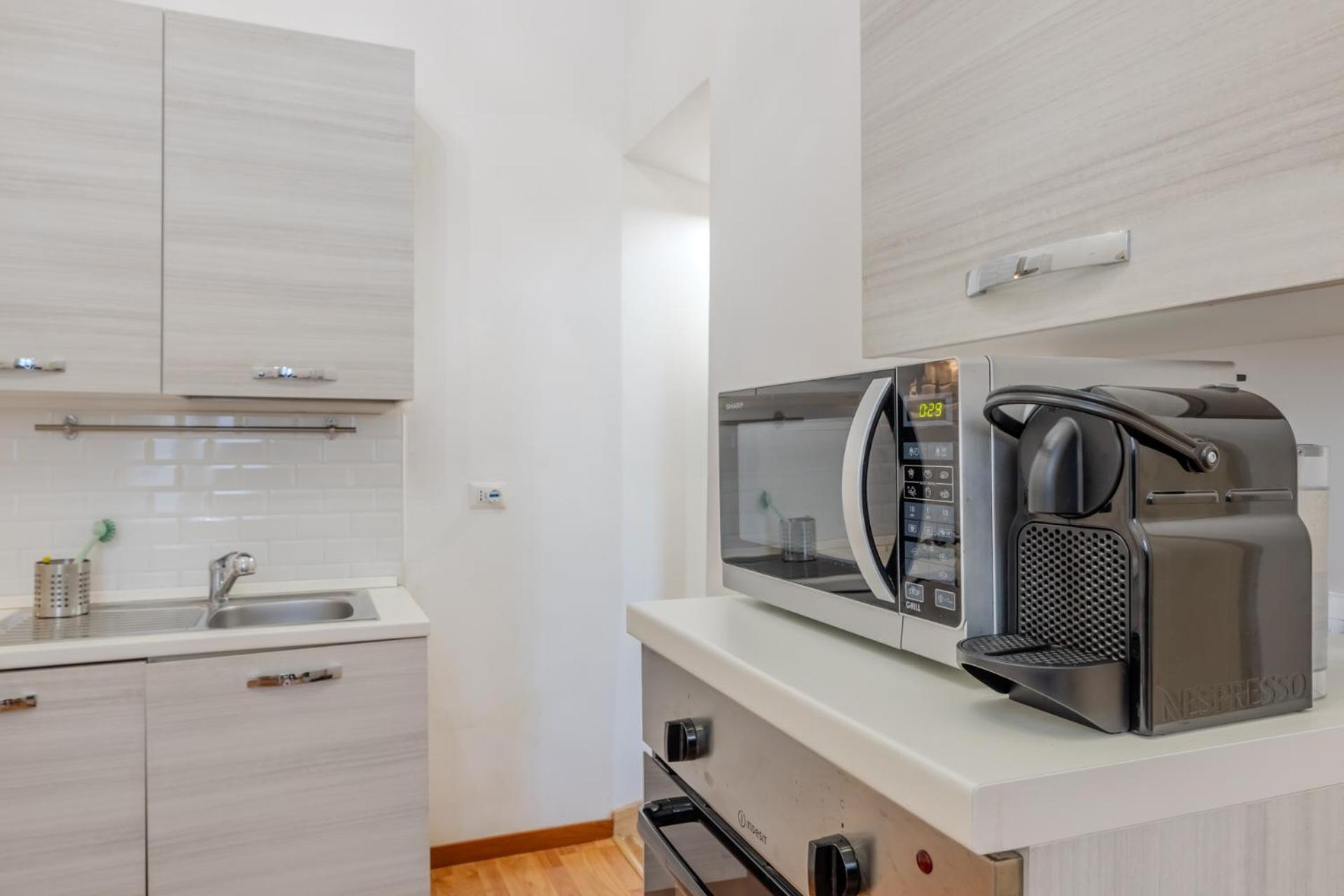 Appartamento Storico In Zona Barberini Roma Exterior foto